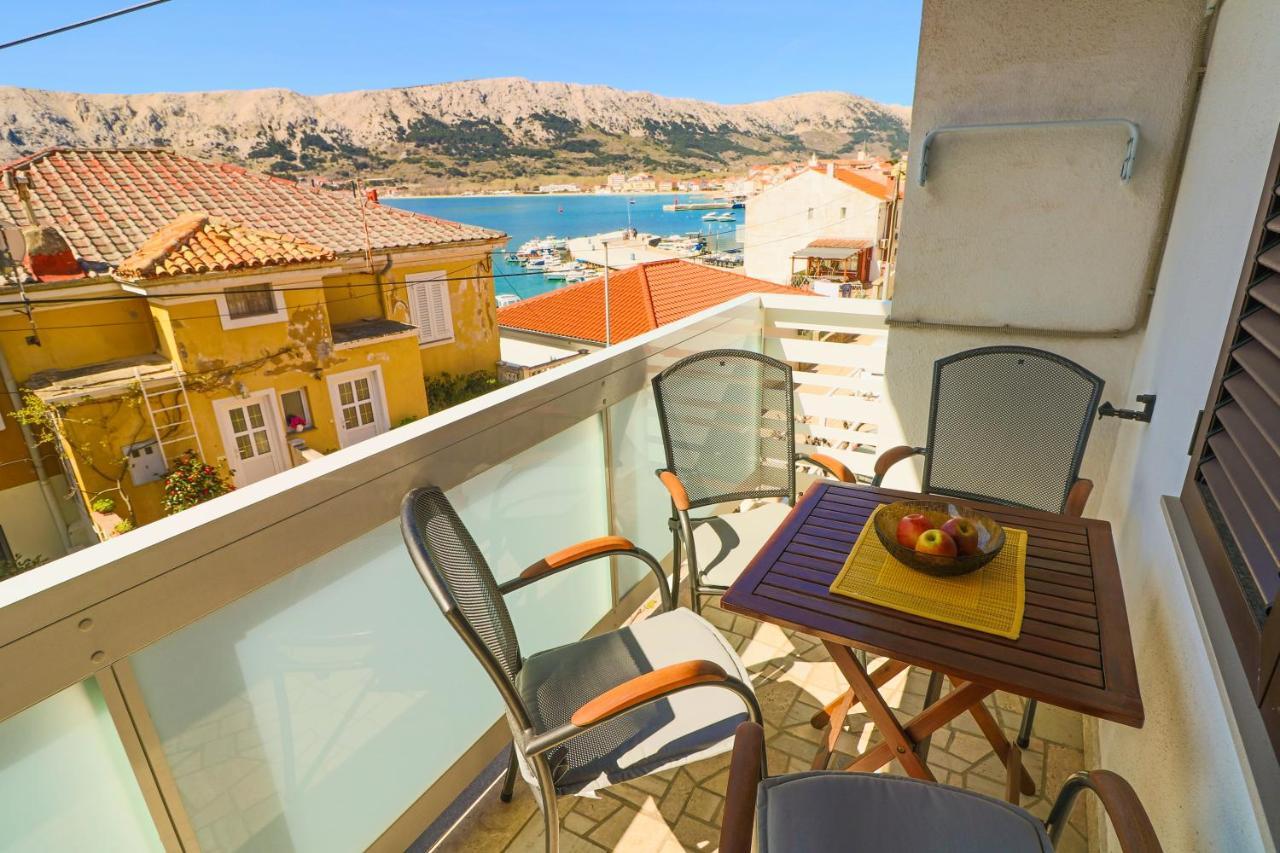 Apartment Mario With Terrace And Sea View Башка Экстерьер фото